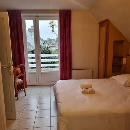 Le Conquerant - Meublees - Μπαρφλέρ