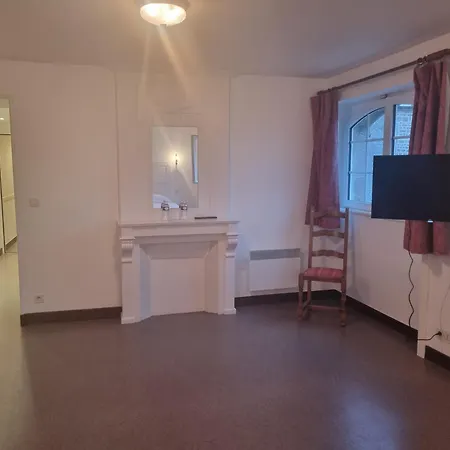 Guest house Le Conquerant - Meublees - *