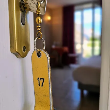 Le Conquerant - Meublees - 4*