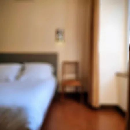 Guest house Le Conquerant - Meublees - *