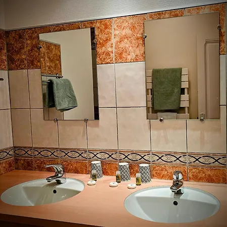 Le Conquerant - Meublees - Guest house *