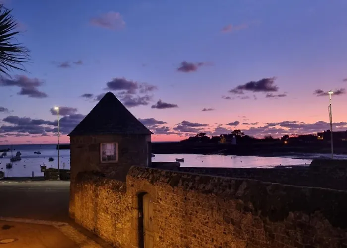 Le Conquerant - Meublees - בית הארחה 4*