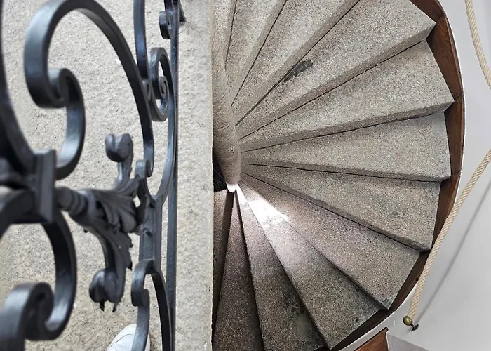 Le Conquerant - Meublees -