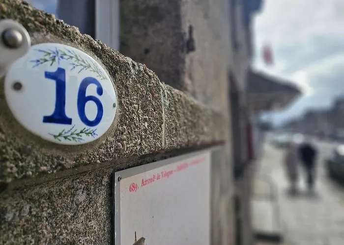 Le Conquerant - Meublees - בית הארחה